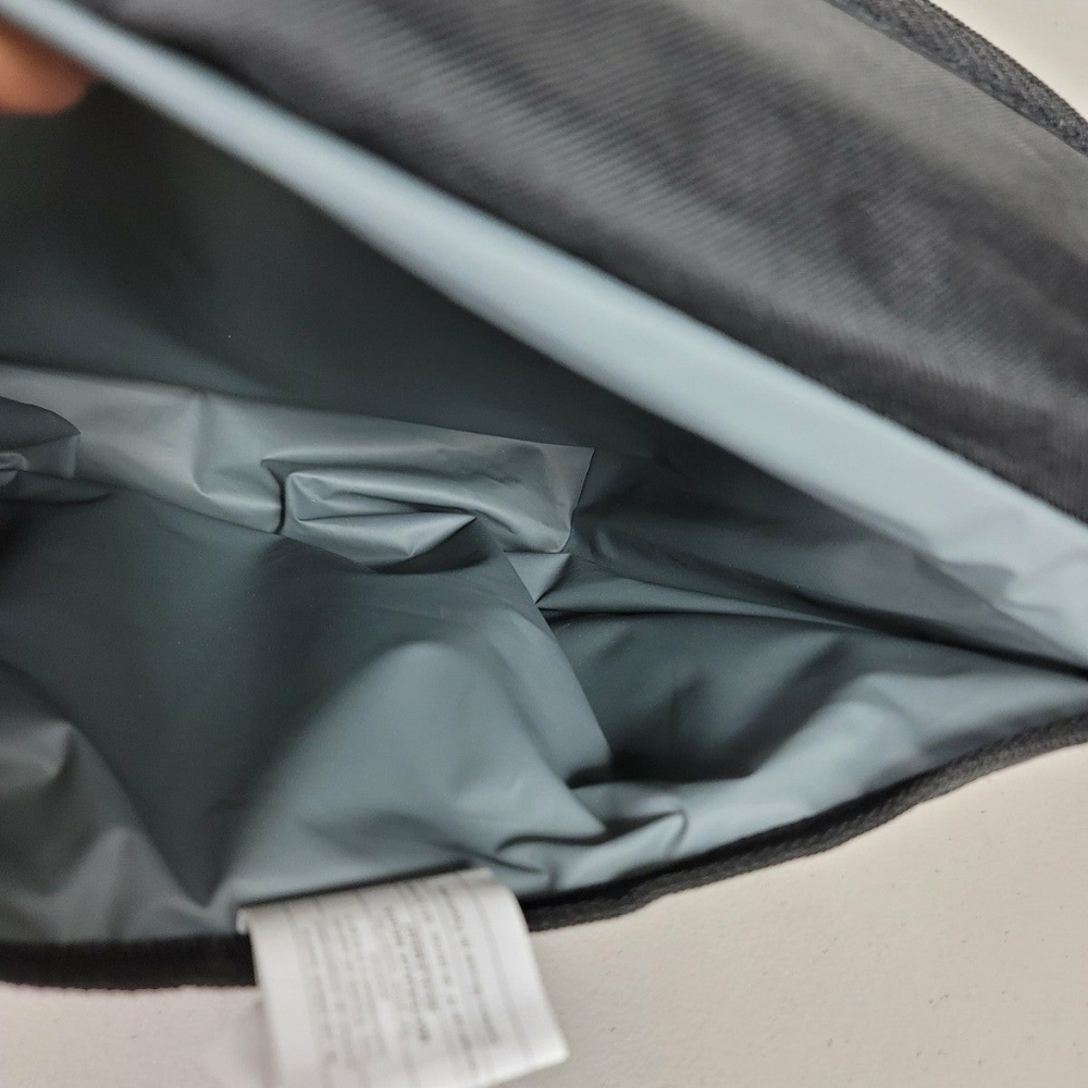 New Igloo cooler bag black - Picture 5 of 11